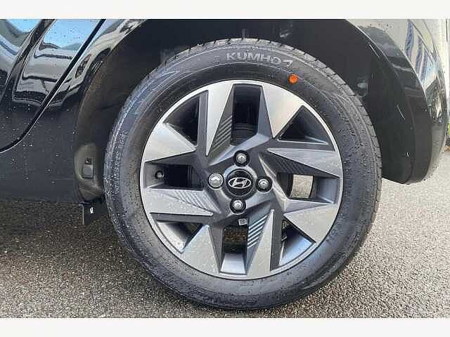 Hyundai i10 Advance [Nav] 1.0 MPi (63ps)