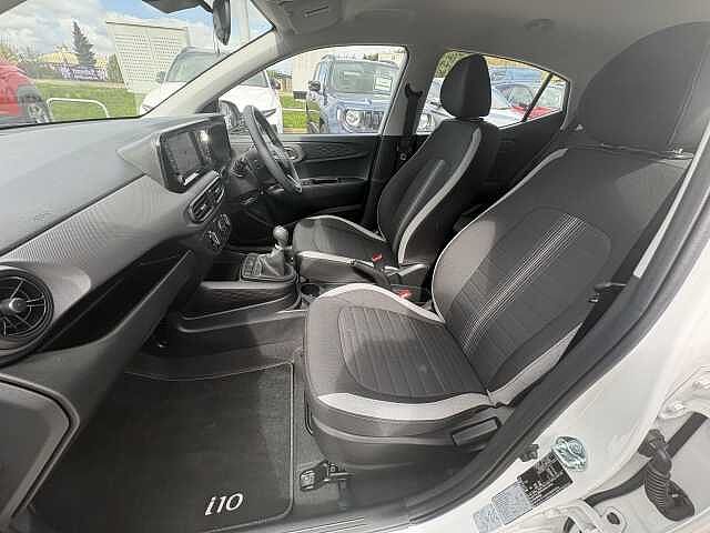 Hyundai I10 Advance [Nav] 1.2 MPi (79ps) White