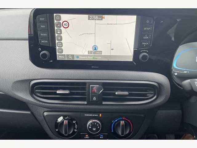 Hyundai I10 Advance [Nav] 1.0 MPi (63ps) Red