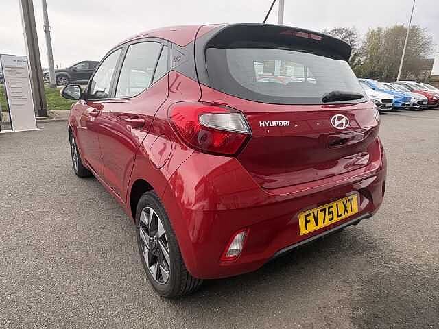 Hyundai I10 Advance [Nav] 1.0 MPi (63ps) Red