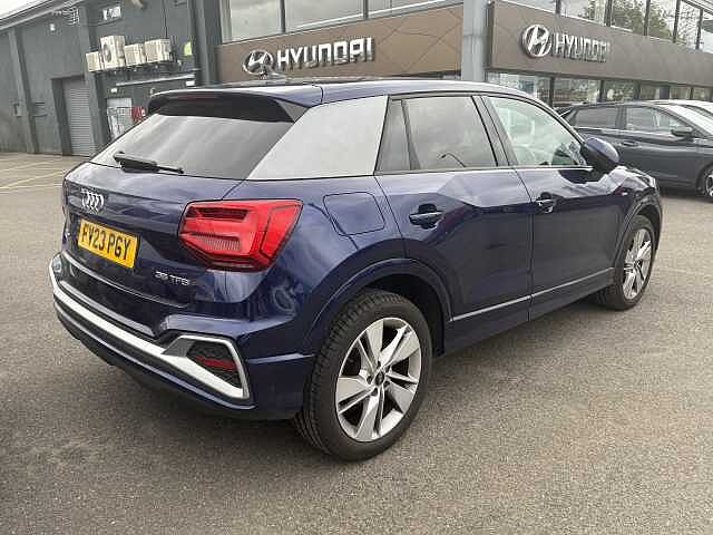 Audi Q2 S Line 35 TFSI (150ps)