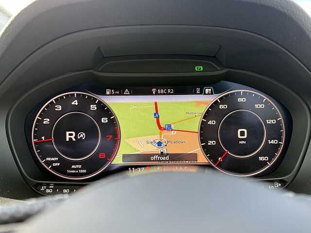 Audi Q2 S Line 35 TFSI (150ps)