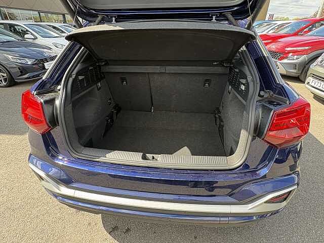 Audi Q2 S Line 35 TFSI (150ps)