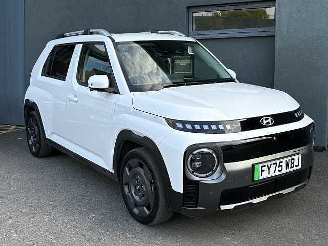 Hyundai INSTER Cross Electric 49kWh EV (115ps)