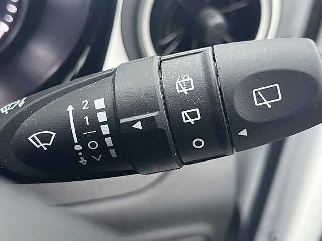 Hyundai i10 Advance [Nav] 1.0 MPI (63ps)