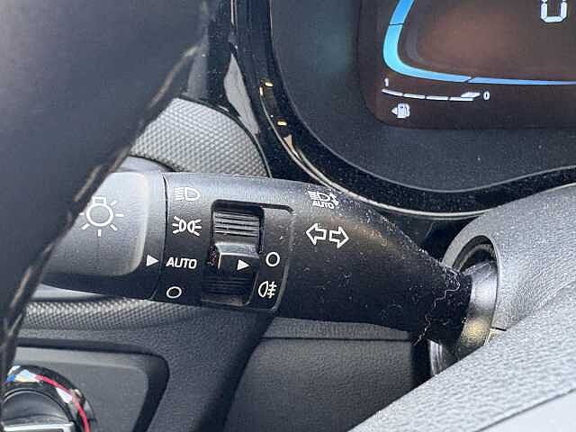 Hyundai i10 Advance [Nav] 1.0 MPI (63ps)