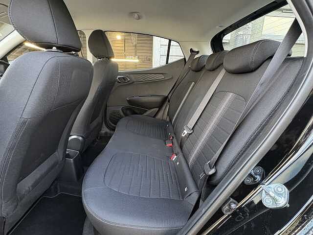 Hyundai i10 Advance [Nav] 1.0 MPI (63ps)