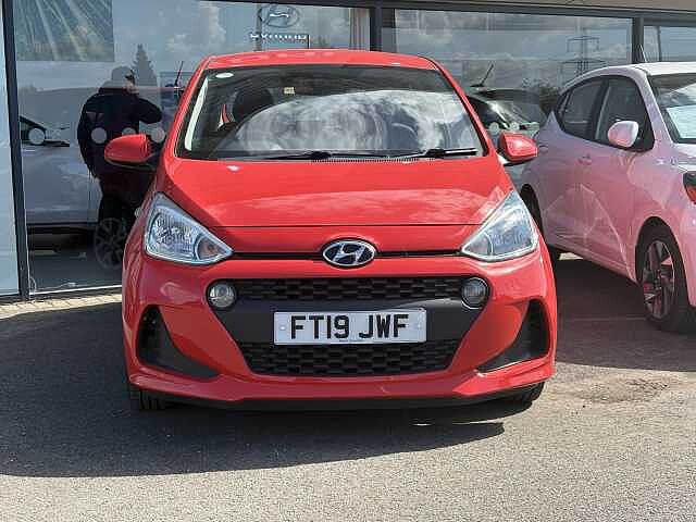 Hyundai i10 1.0 SE 5dr