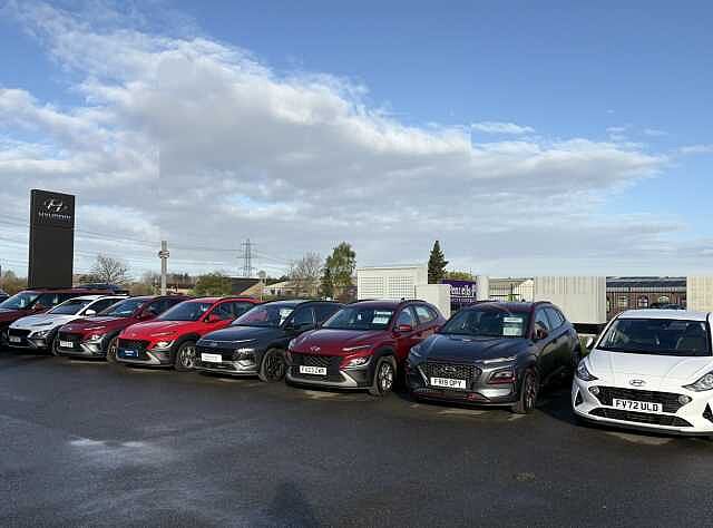 Hyundai Inster 02 Electric 49kWh EV (115ps)