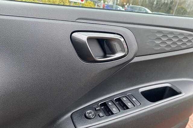Hyundai I10 Premium [Nav] 1.2 MPi (79ps) Phantom Black