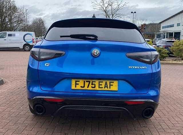 Alfa Romeo Stelvio Veloce 2.2 JDTm AWD (210ps)