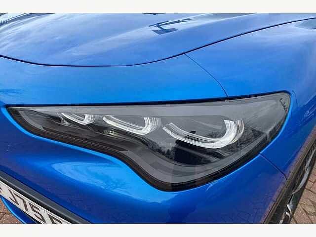Alfa Romeo Stelvio Veloce 2.2 JDTm AWD (210ps)