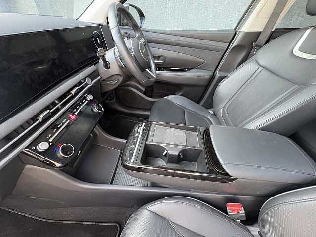 Hyundai TUCSON Ultimate Plug-in Hybrid 1.6 T-GDi PHEV (252ps)
