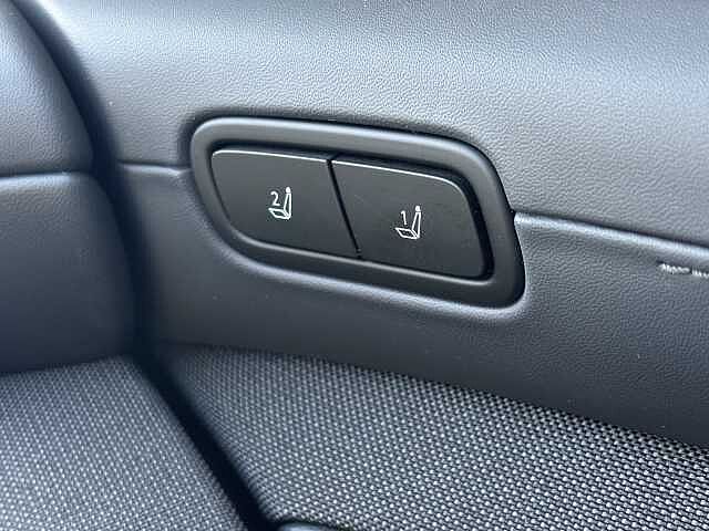 Hyundai TUCSON Ultimate Plug-in Hybrid 1.6 T-GDi PHEV (252ps)