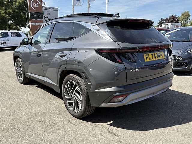 Hyundai TUCSON Ultimate Plug-in Hybrid 1.6 T-GDi PHEV (252ps)