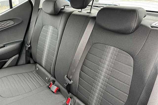 Hyundai i10 Advance [Nav] 1.0 MPi (63ps)