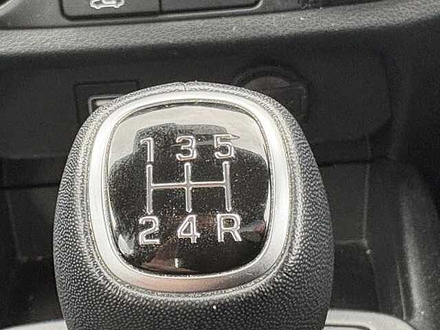 Hyundai i10 Advance [Nav] 1.0 MPi (63ps)