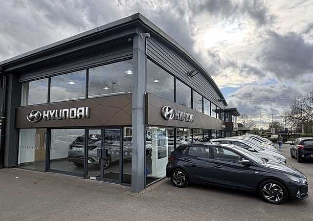 Hyundai KONA Premium Electric 64kWh EV (204ps)