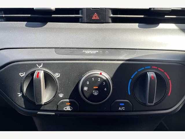 Hyundai i20 Element 1.0 T-GDi (100ps)