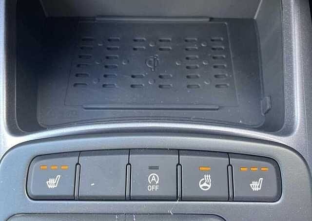 Hyundai i10 Premium [Nav] 1.2 MPi (79ps)