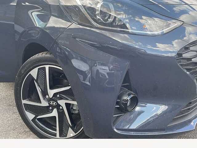 Hyundai i10 Premium [Nav] 1.2 MPi (79ps)