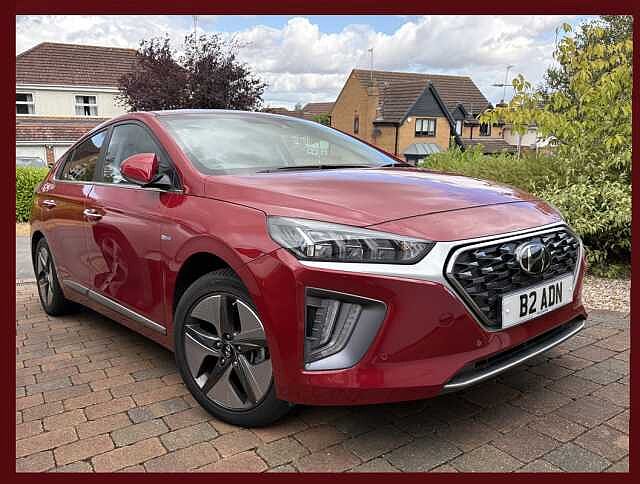 Hyundai IONIQ Premium Hybrid 1.6 GDi HEV (141ps)