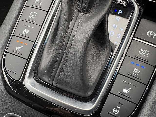 Hyundai IONIQ Premium Hybrid 1.6 GDi HEV (141ps)