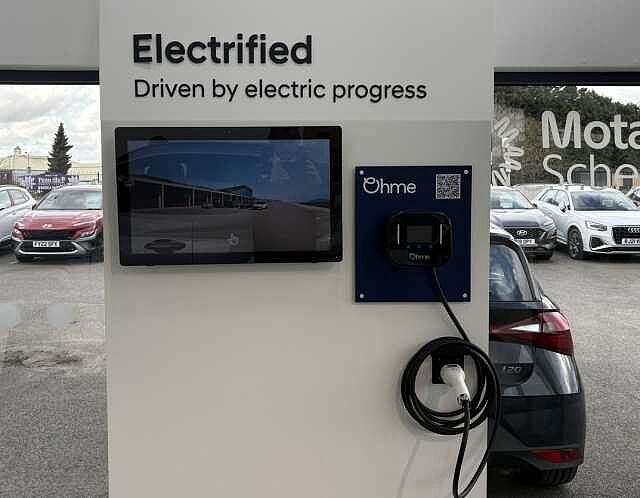 Hyundai IONIQ Premium Hybrid 1.6 GDi HEV (141ps)