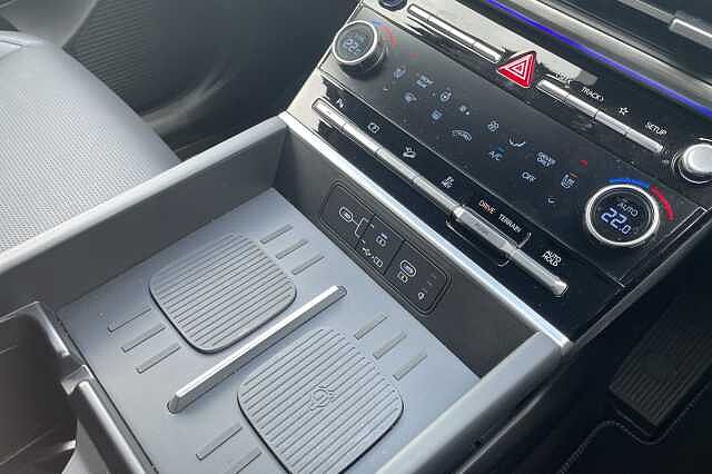 Hyundai SANTA FE Premium Plug-in Hybrid 1.6 T-GDi PHEV 4WD (253ps)