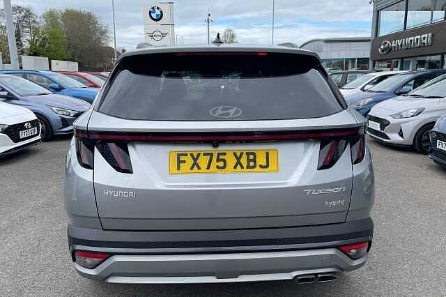 Hyundai TUCSON Advance Hybrid 1.6 T-GDi HEV (215ps)