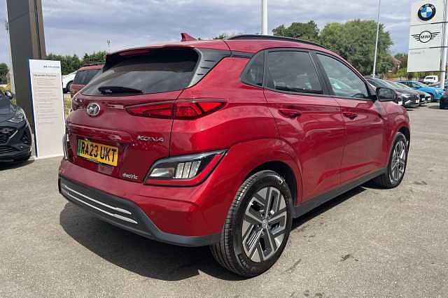 Hyundai KONA Premium Electric 64kWh EV (204ps)