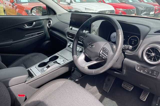 Hyundai KONA Premium Electric 64kWh EV (204ps)