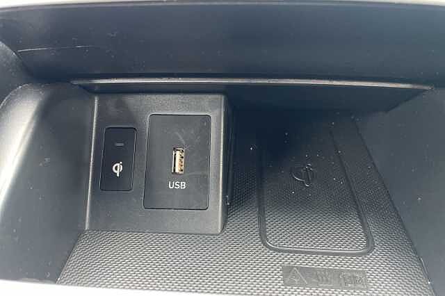 Hyundai KONA Premium Electric 64kWh EV (204ps)