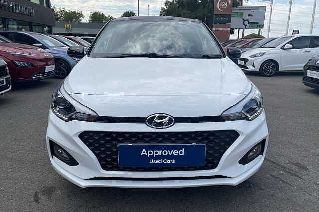 Hyundai i20 Play 1.0 T-GDi (100ps)