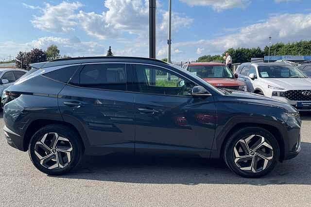 Hyundai TUCSON Premium Hybrid 1.6 T-GDi HEV (230ps)