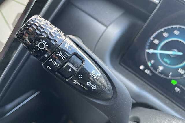 Hyundai TUCSON Premium Hybrid 1.6 T-GDi HEV (230ps)