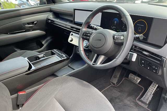 Hyundai TUCSON N Line Plug-in Hybrid 1.6 T-GDi PHEV (252ps)