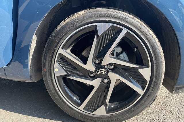 Hyundai i10 Premium [Nav] 1.2 MPi (79ps)
