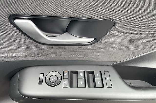 Hyundai KONA Advance 1.6 T-GDi (138ps) Abyss Black