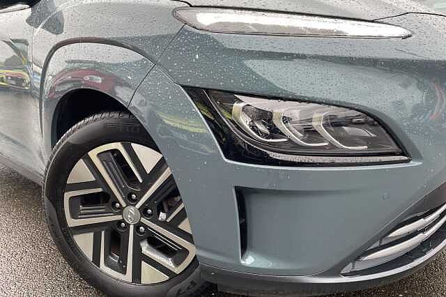 Hyundai KONA Ultimate 64kWh EV (204ps) Jungle Green