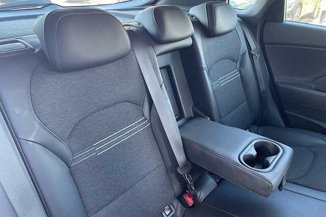 Hyundai I30 Premium 1.0 T-GDi MHEV (120ps) Platinum Silver