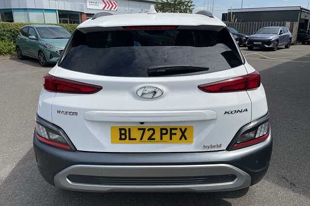 Hyundai KONA Premium Hybrid 1.6 GDi HEV (141ps) Atlas White