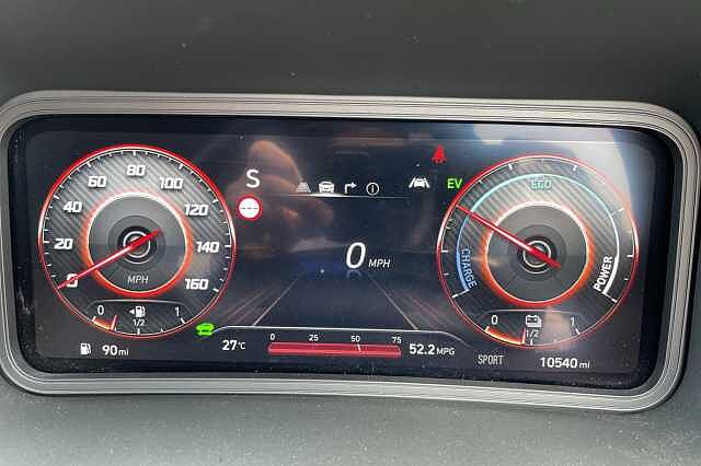 Hyundai KONA Premium Hybrid 1.6 GDi HEV (141ps) Atlas White