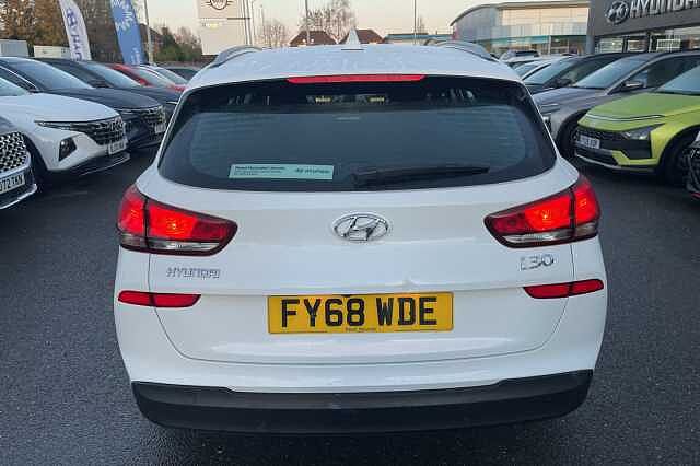 Hyundai I30 SE Nav Tourer 1.4 T-GDI (140ps) Polar White