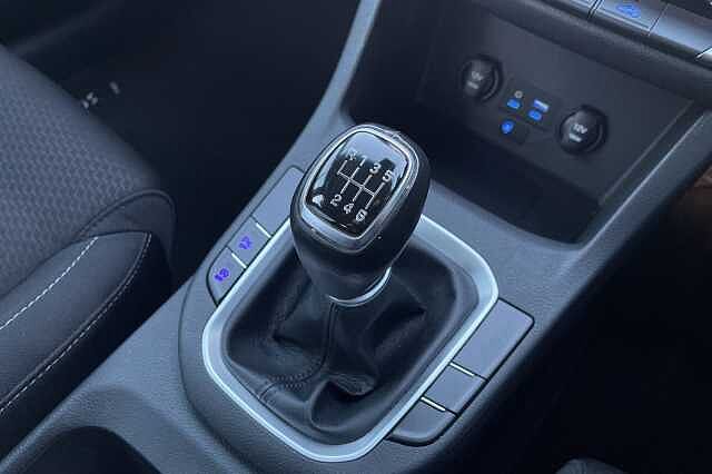 Hyundai I30 SE Nav Tourer 1.4 T-GDI (140ps) Polar White