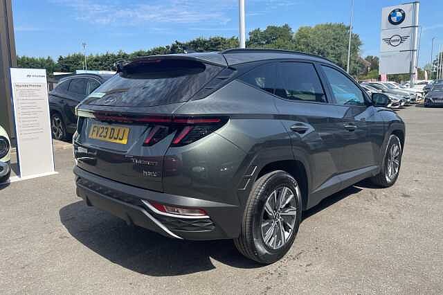 Hyundai TUCSON 1.6 TGDi Hybrid 230 SE Connect 5dr 2WD Auto Grey