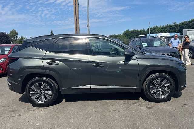 Hyundai TUCSON 1.6 TGDi Hybrid 230 SE Connect 5dr 2WD Auto Grey