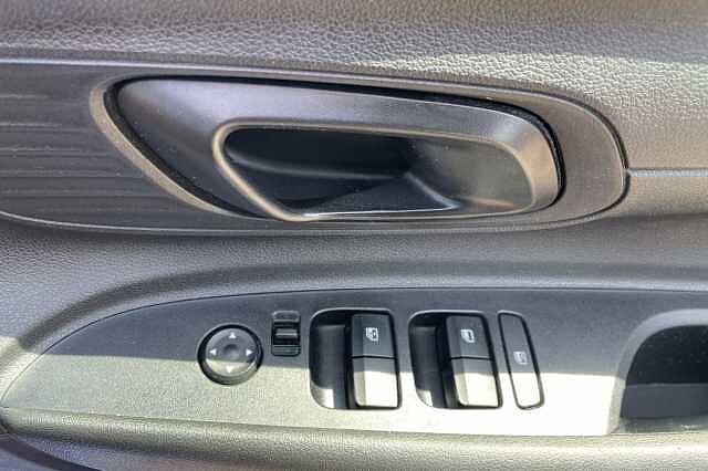 Hyundai I20 Element 1.0 T-GDi (100ps) Intense Blue