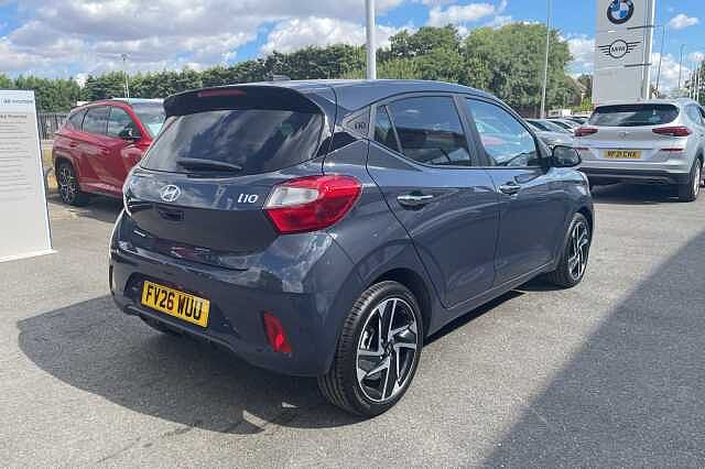 Hyundai i10 Premium [Nav] 1.0 MPi (63ps)