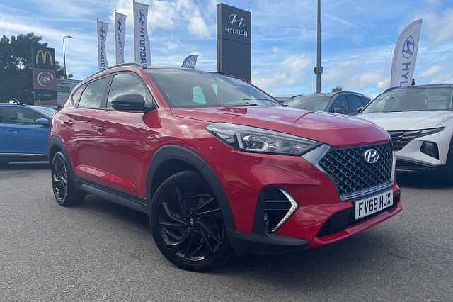 Hyundai TUCSON N Line 1.6 T-GDi (177ps) Engine Red